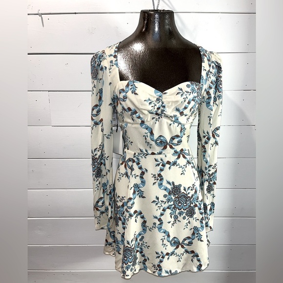 Sunday Best Dresses & Skirts - ❣️🩵 SUNDAY BEST – Size 6 – GISELLE Dress cream•blue